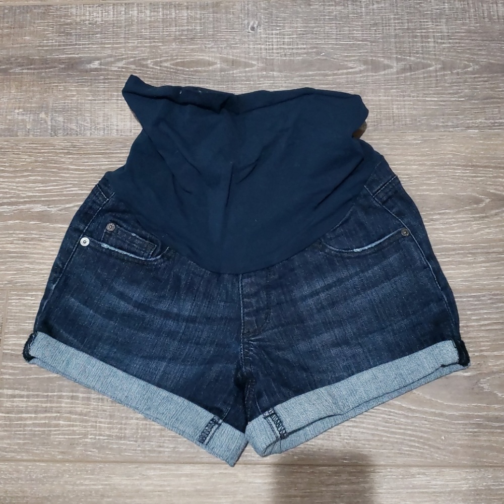 Maternity jean shorts, XS